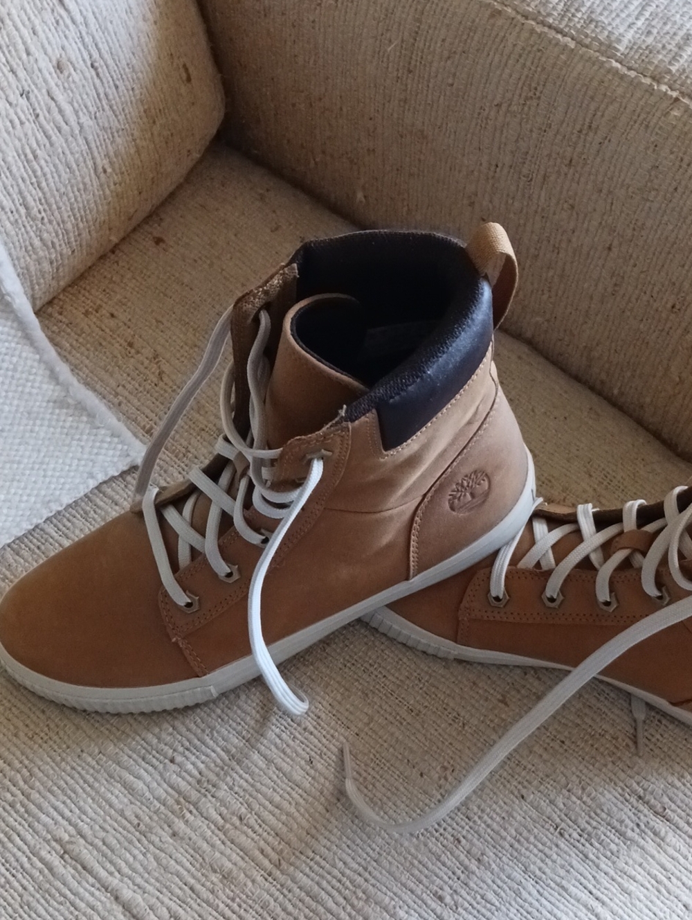 Timberland Women's Tan High-Top Leather Boots